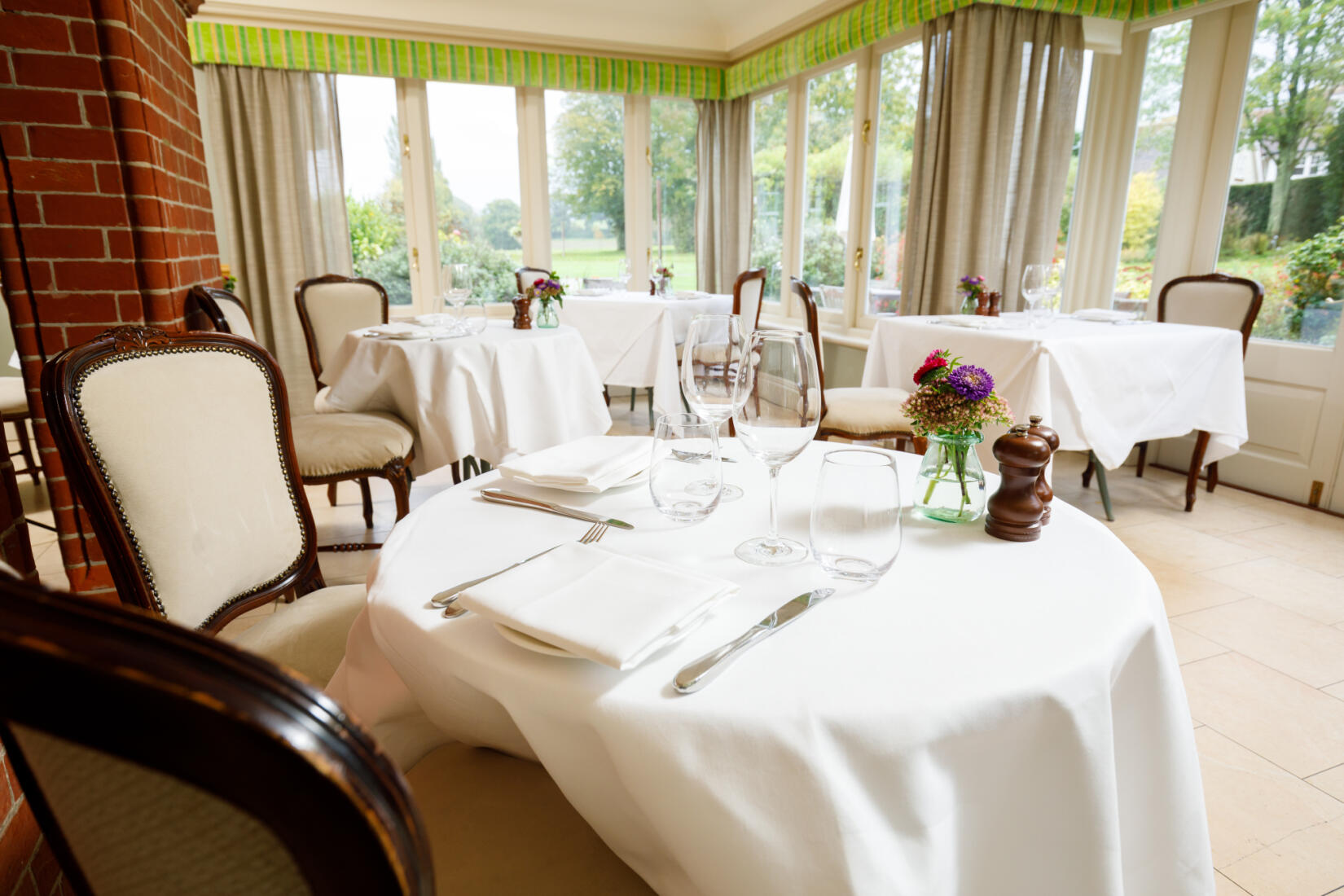An image of the dinning room