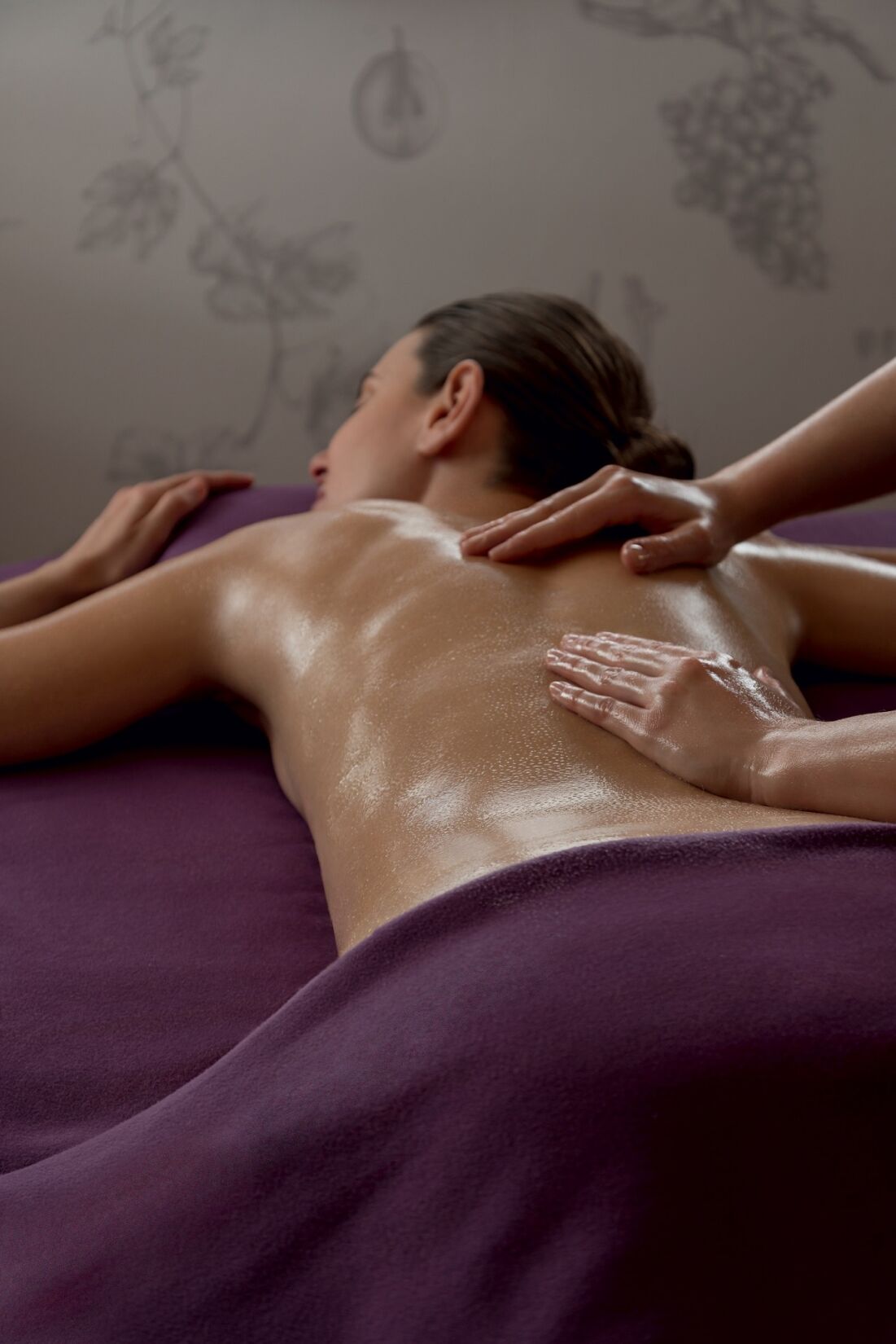 Spa -  Back Massage