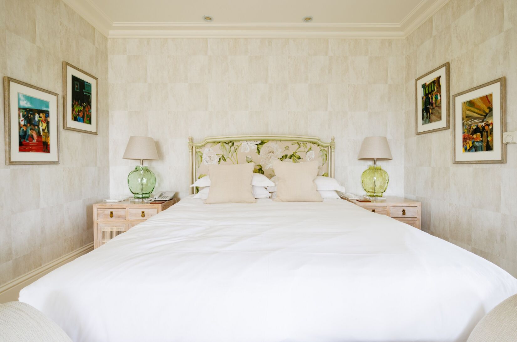 Bedroom setting